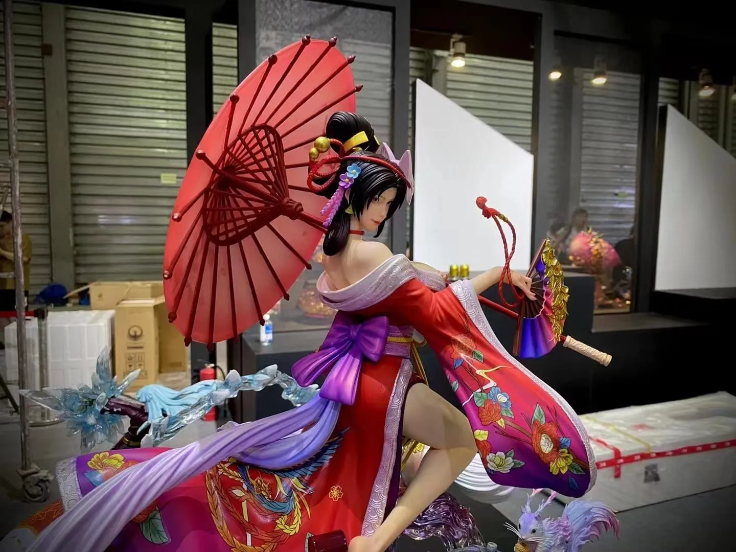 Queen & Follower - Oiran Statue