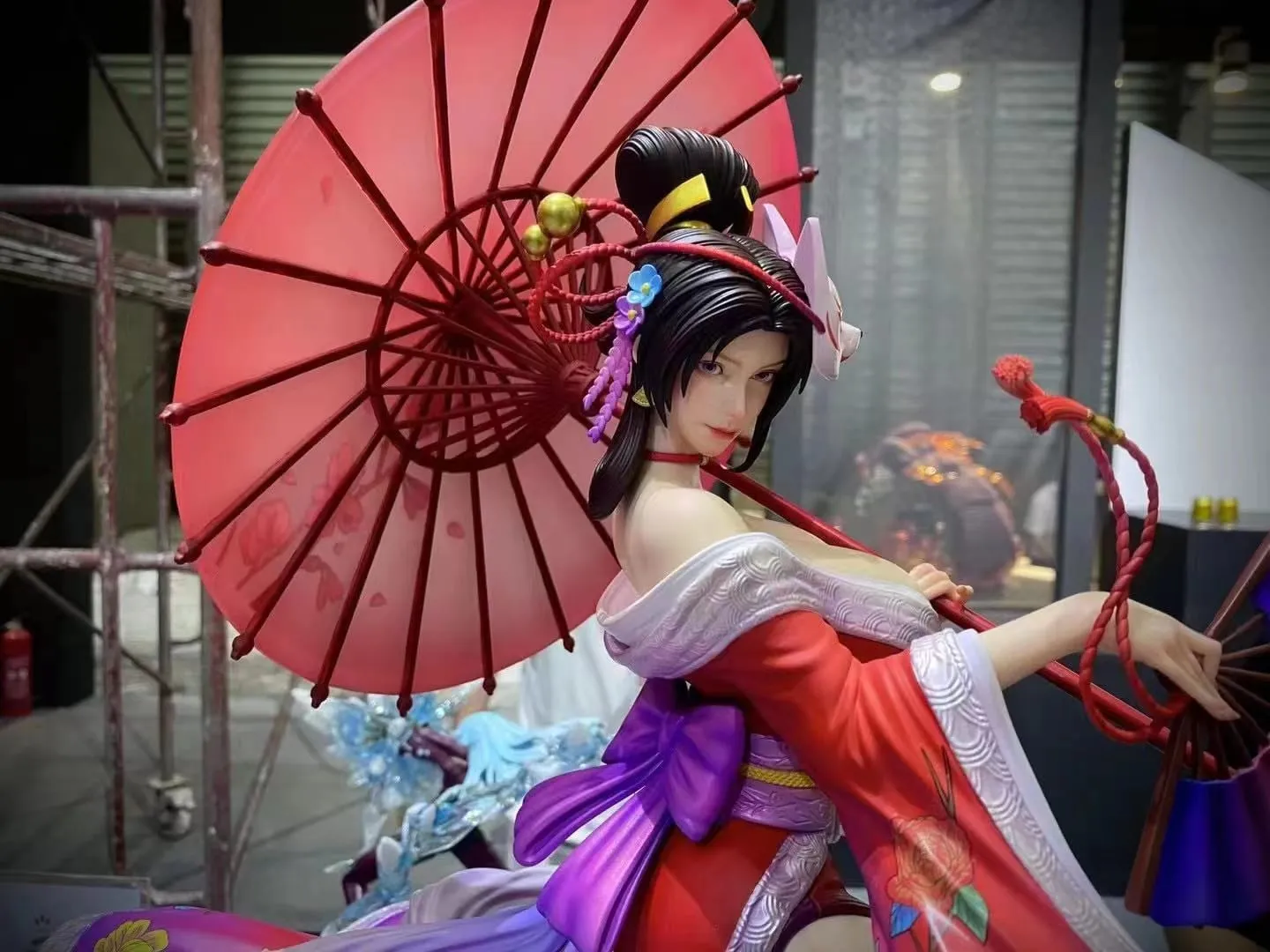 Queen & Follower - Oiran Statue