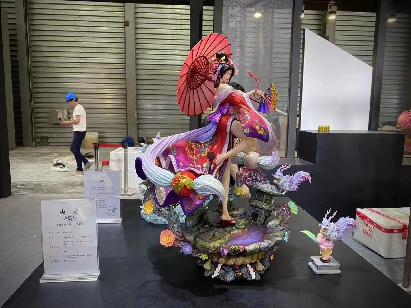 Queen & Follower - Oiran Statue