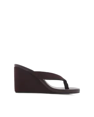 RAVYN - DARK CACAO SUEDE Mid Heel Grand Entry