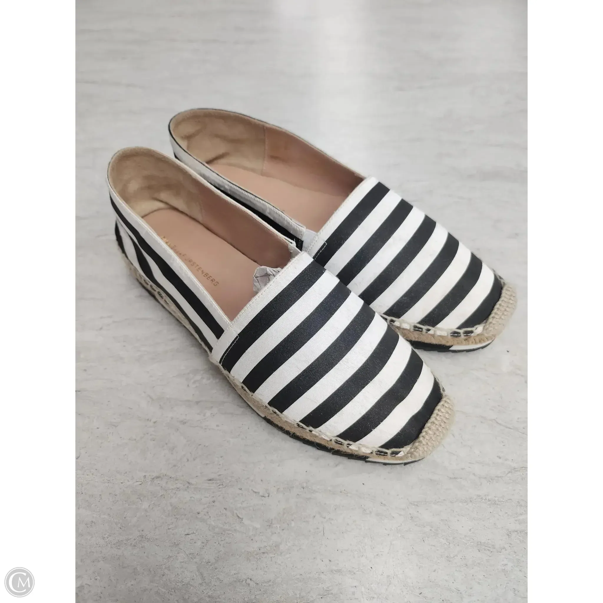 Firm Lock Kick Power Shoes Designer By Diane Von Furstenberg In Striped Pattern, Size: 7