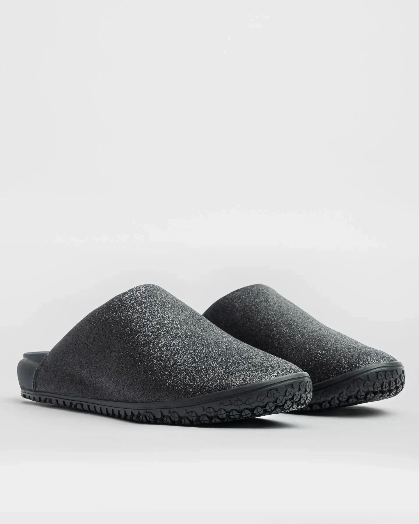 The Clog - Raining Diamonds (Black) Comfort Stand Cushioned Footbed