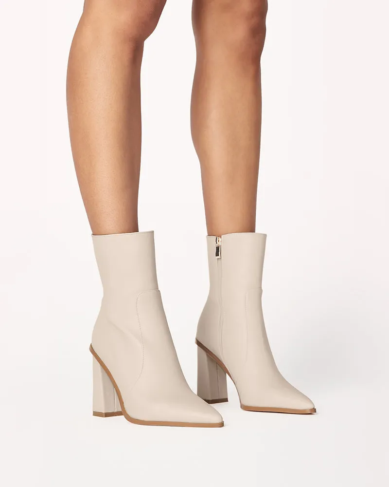 Utility Design Cowboy Fan MIRIE - IVORY