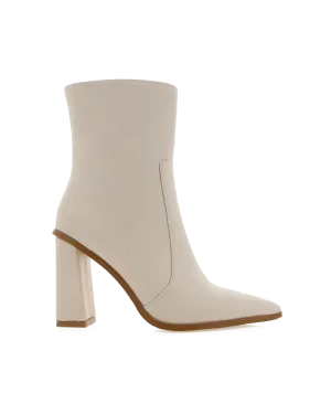 MIRIE - IVORY Bold Design Ultra Comfort