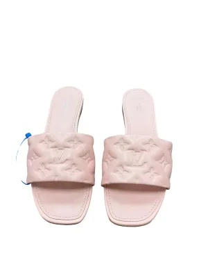 Cyber Mode Sandals Luxury Designer By Louis Vuitton In Pink, Size: 10