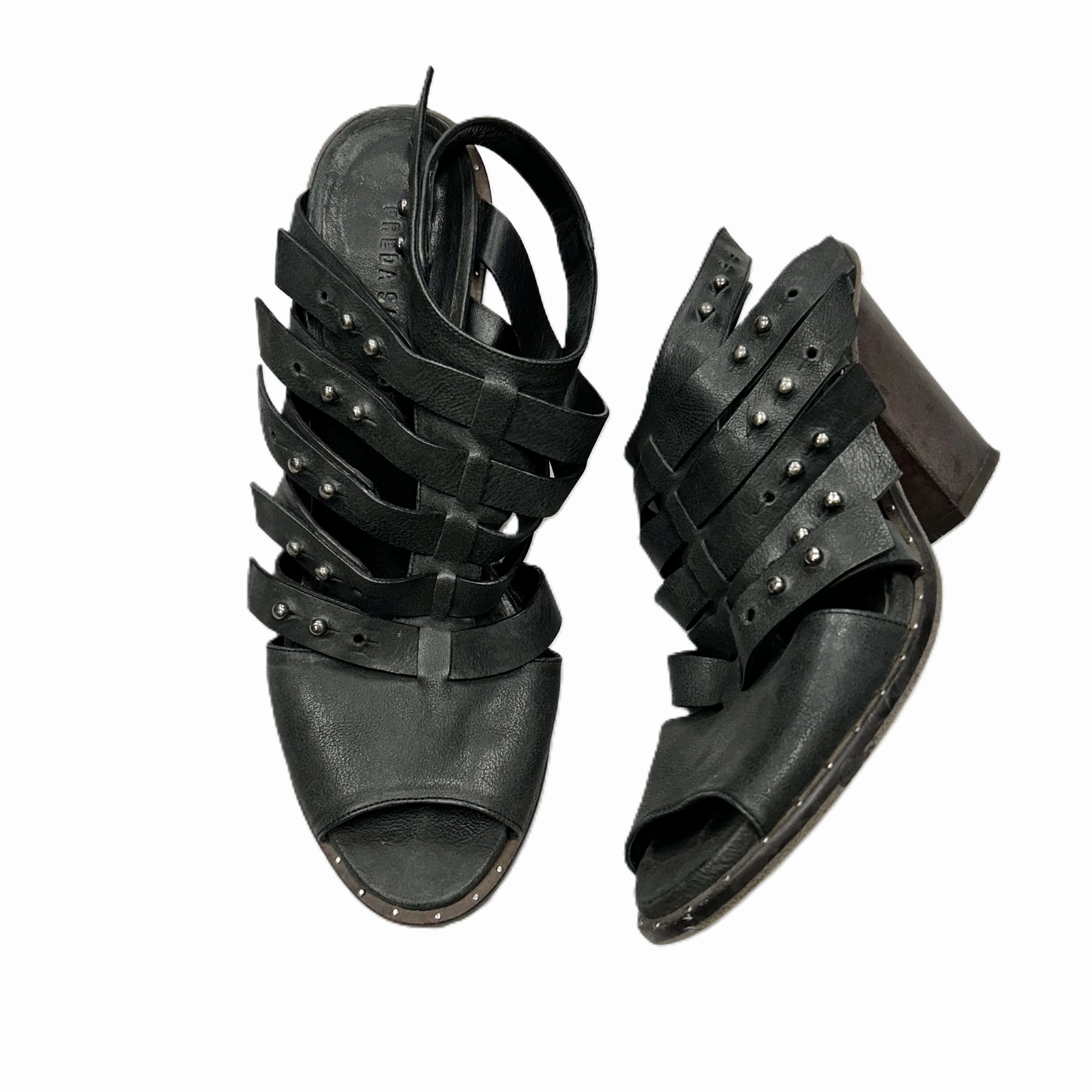 Sandals Designer By Freda Salvador Size: 10 Abrasion Resistant Toe Formal Mode