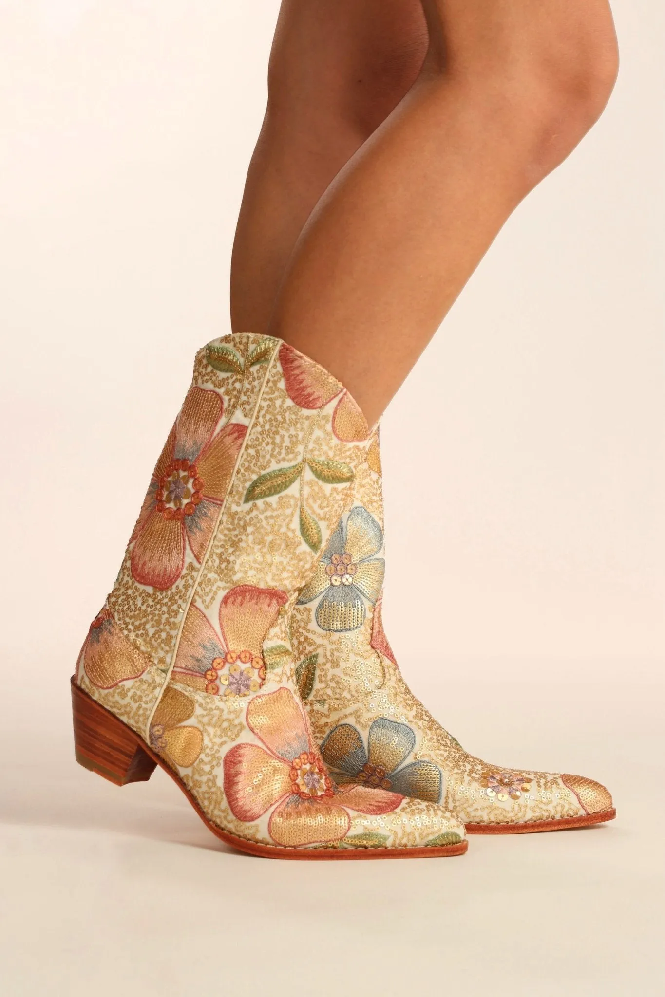 SEQUIN EMBROIDERED WESTERN BOOTS SILK GABRIELA