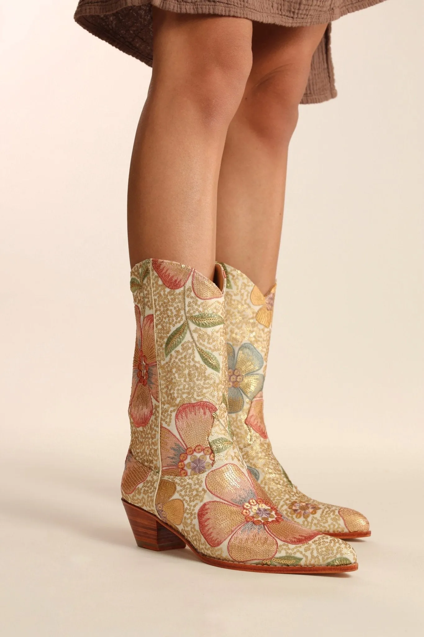 SEQUIN EMBROIDERED WESTERN BOOTS SILK GABRIELA