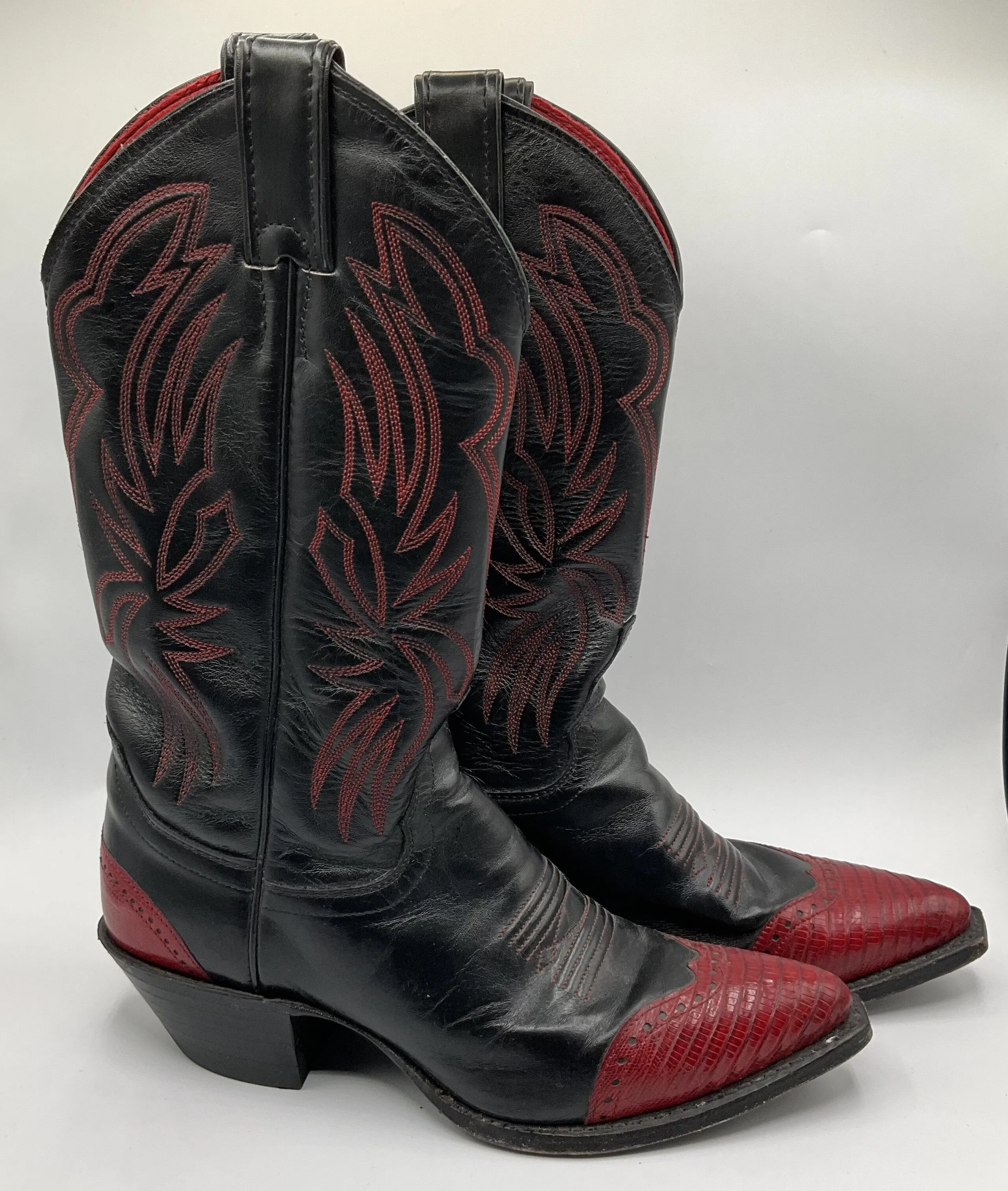 Flexible TPU Shank Durable Layer Boots Western By Justin  Size: 6.5