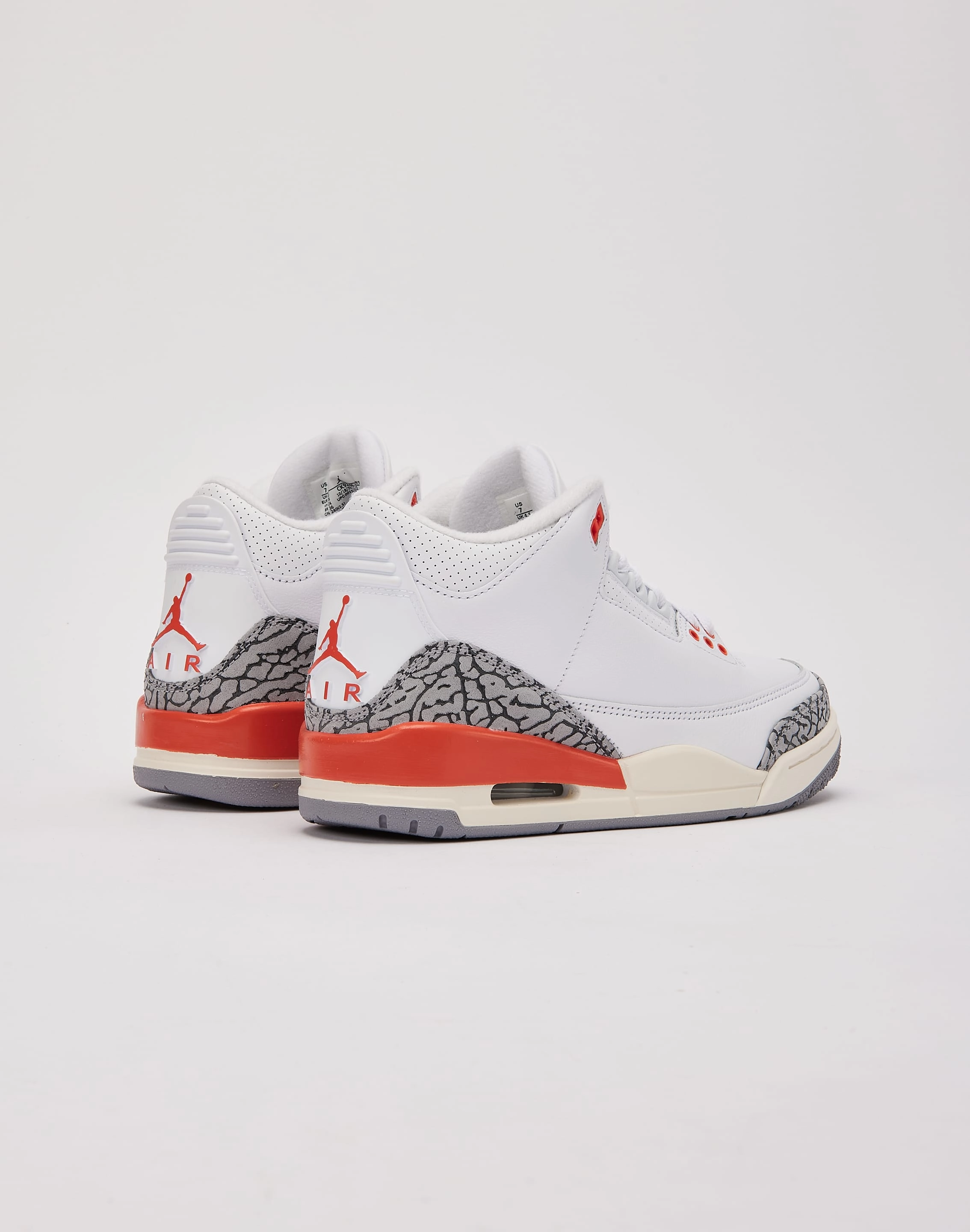 Genuine Leather Upper Dad Pick Jordan Air Jordan 3 Retro 'Georgia Peach'