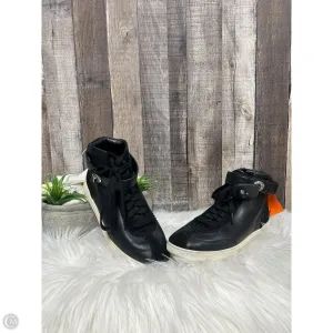 Shoes Designer By Coach In Black, Size: 7 Travel Must Soft Material