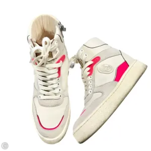 Shoes Designer By Coach In Cream, Size: 8 Slip Resistant Modern Commuters