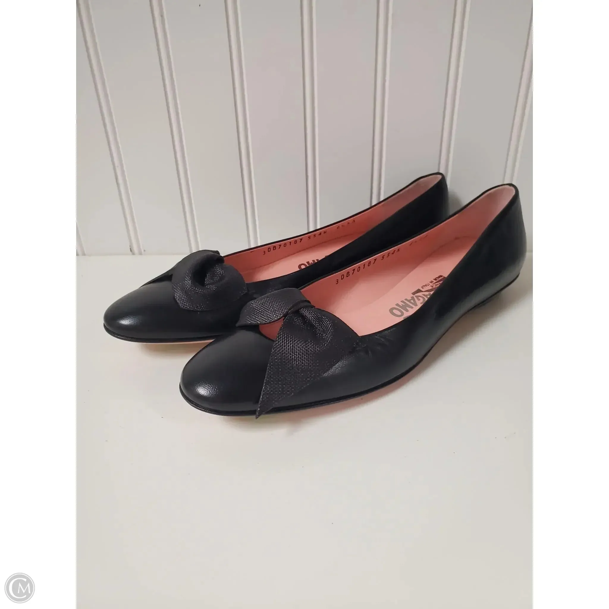 Shoes Designer By Ferragamo In Black, Size: 6.5 Gym Quick