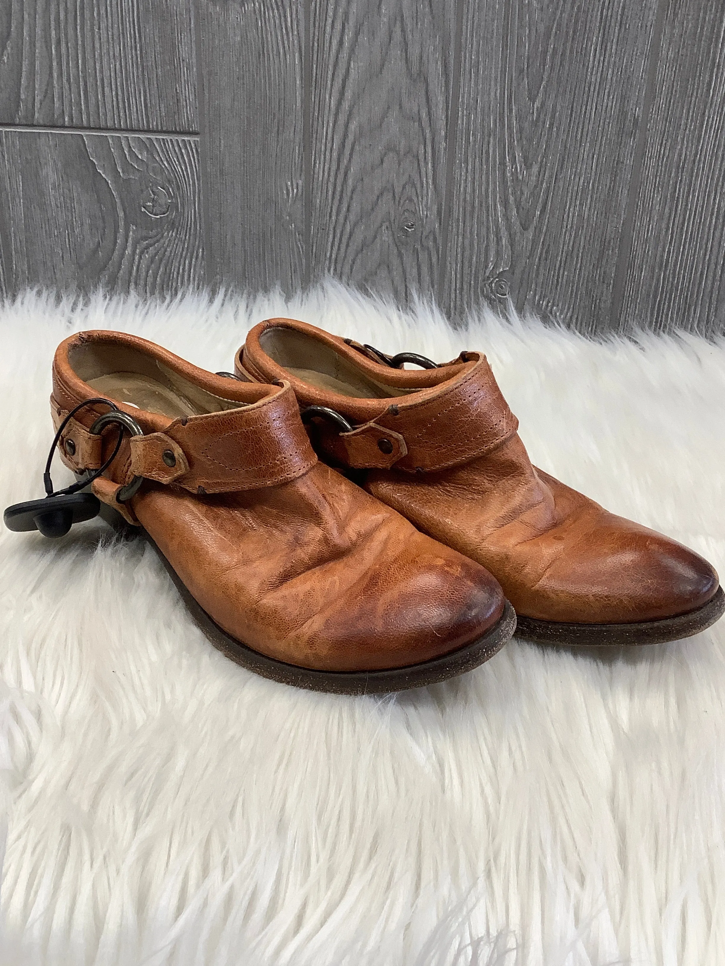 Shoes Designer By Frye In Brown, Size: 7 Comfort support Dark Edge