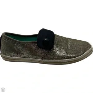 Minimalist Aesthetic Design Shoes Designer By Jack Rogers In Grey, Size: 6