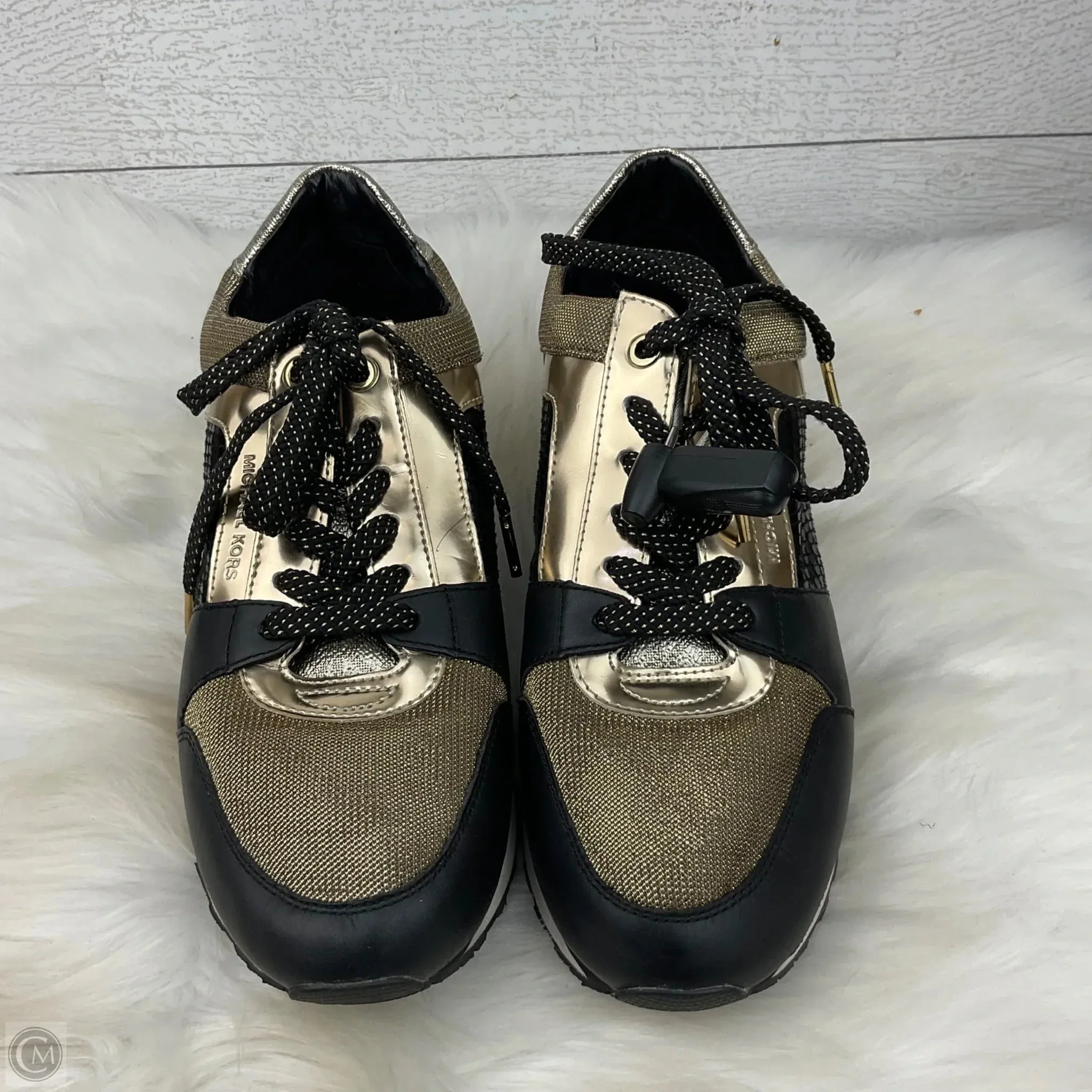 Flex grooves Hero Edge Shoes Designer By Michael Kors In Black & Gold, Size: 7.5