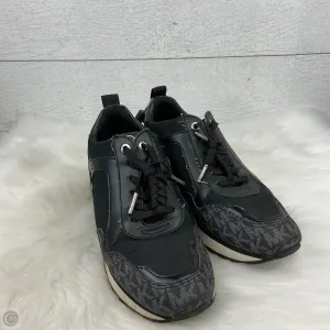 Fast Go Shoes Designer By Michael Kors In Black, Size: 7