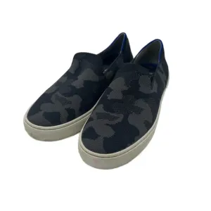 Shoes Designer By Rothys In Camouflage Print, Size: 8 Silk Feel Surf Mode