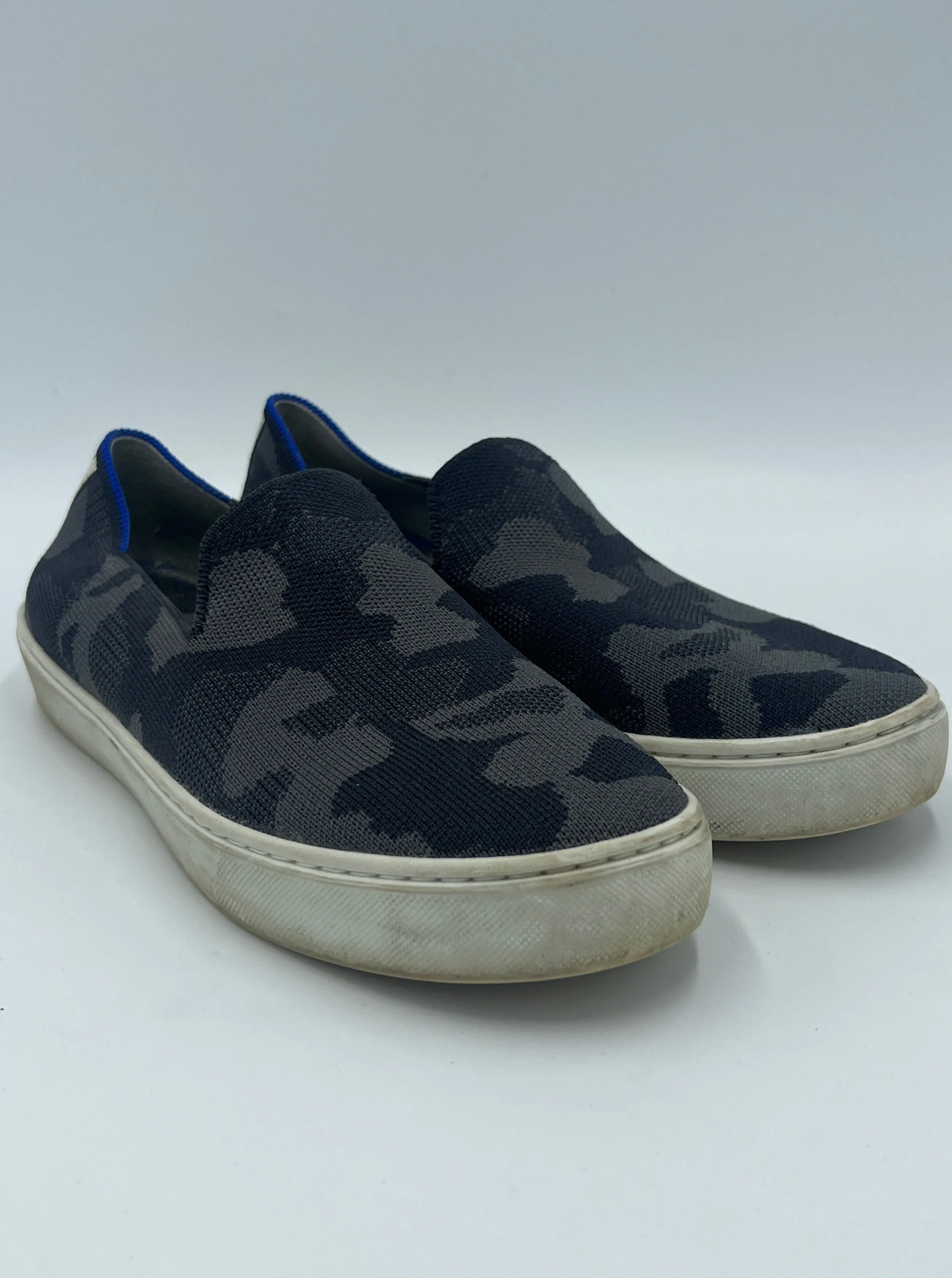 Trail Strong Shoes Designer By Rothys  Size: 7.5