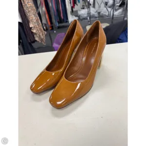 Shoes Designer By Tory Burch In Brown & Tan, Size: 8.5 Pond Walk Light Step