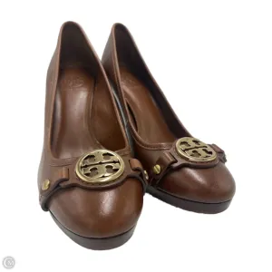 Curve Hug Shoes Designer By Tory Burch In Brown, Size: 8.5