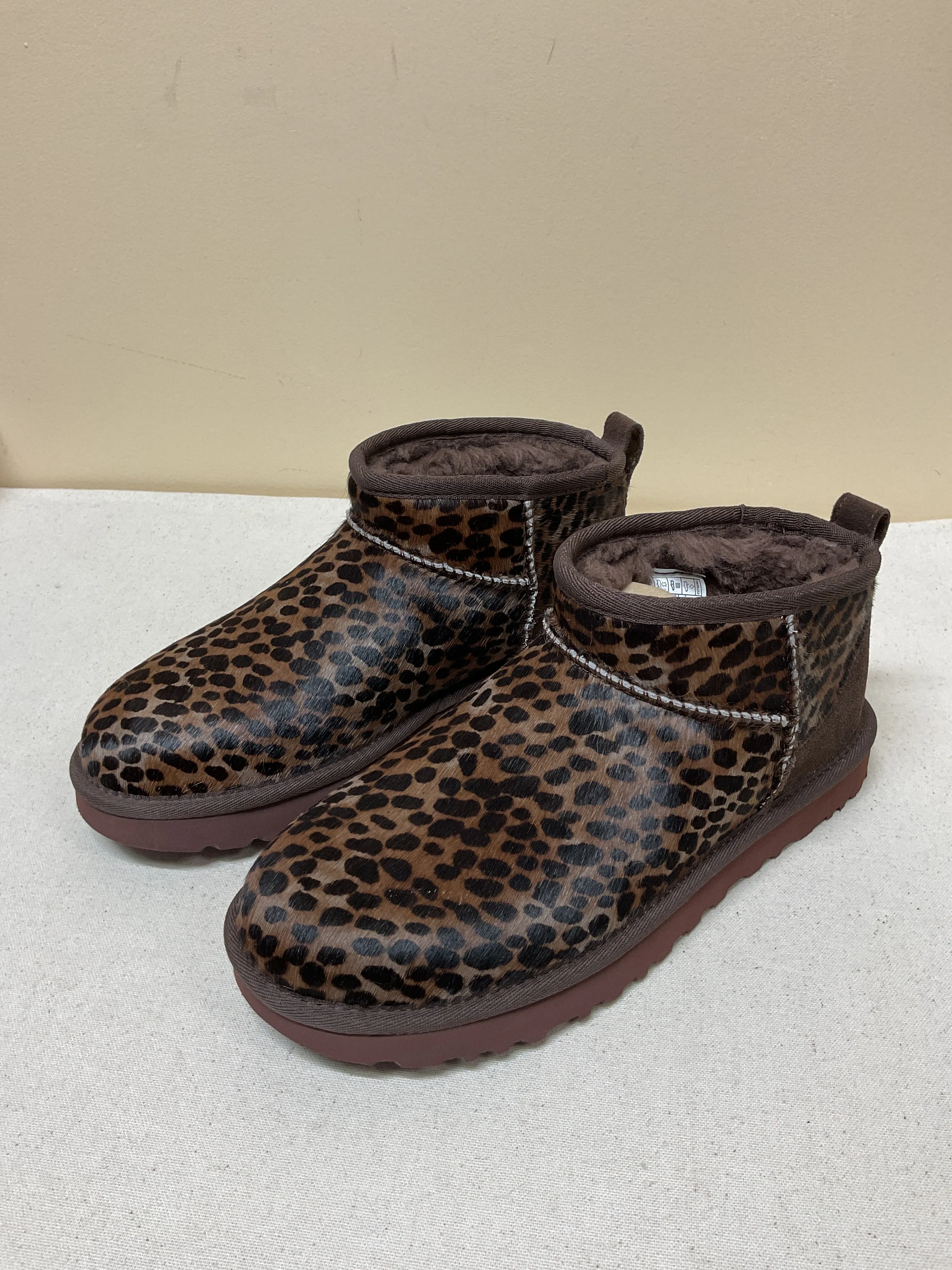 Silver Shine Shoes Designer By Ugg In Animal Print, Size:8