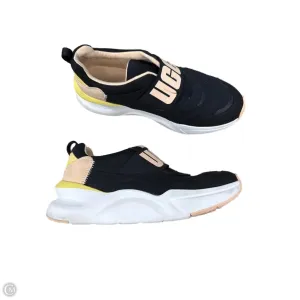 Breathable Inner Sleeve Shoes Designer By Ugg In Black & Pink, Size: 8