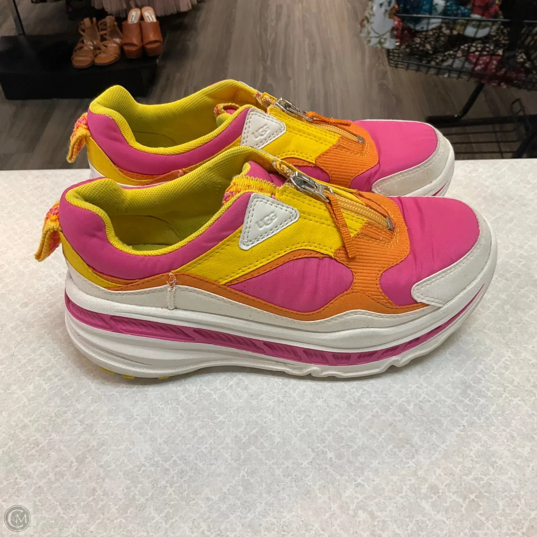 Shoes Designer By Ugg In Multi-colored, Size: 7.5 Fashion Edge Trend Glow