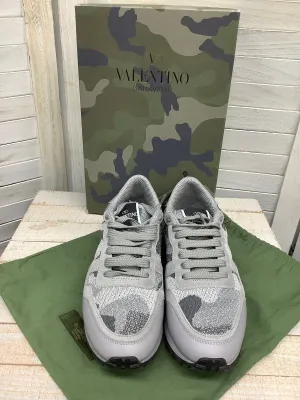 Shoes Designer By Valentino  Size: 6.5 Grab Now