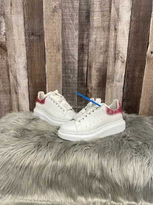 Shoes Luxury Designer By Alexander Mcqueen In White, Size: 5.5 Breathable Airflow Channels