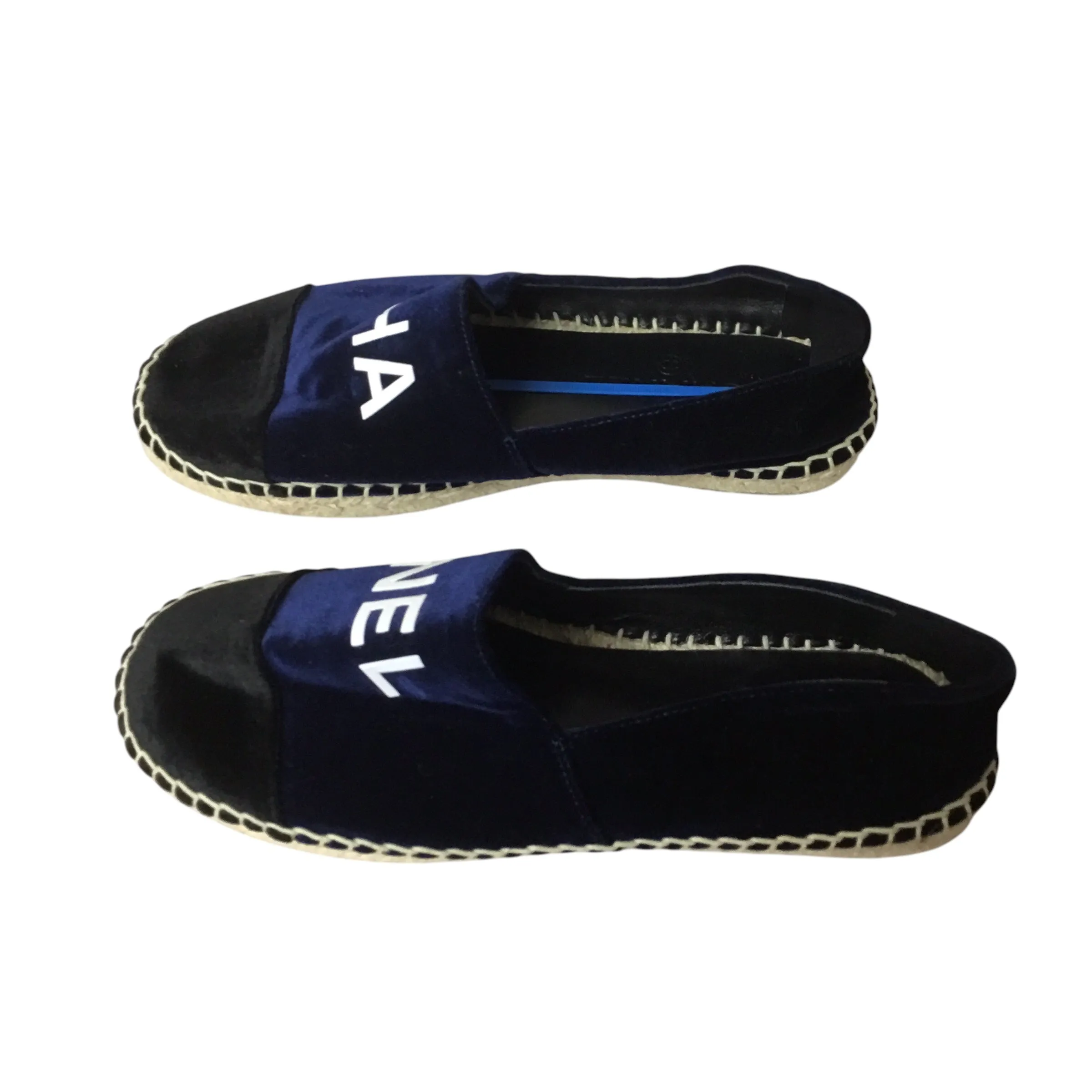 Shoes Luxury Designer By Chanel In Black & Blue, Size: 40 Family Time