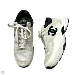 Shoes Luxury Designer By Chanel In White, Size: 8 Waterproof Outdoor Travel