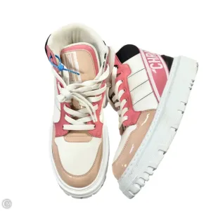 Shoes Luxury Designer By Dior In Pink & White, Size: 6 Casual Move