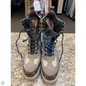 Shoes Luxury Designer By Louis Vuitton In Tan, Size: 9 Breathable mesh design