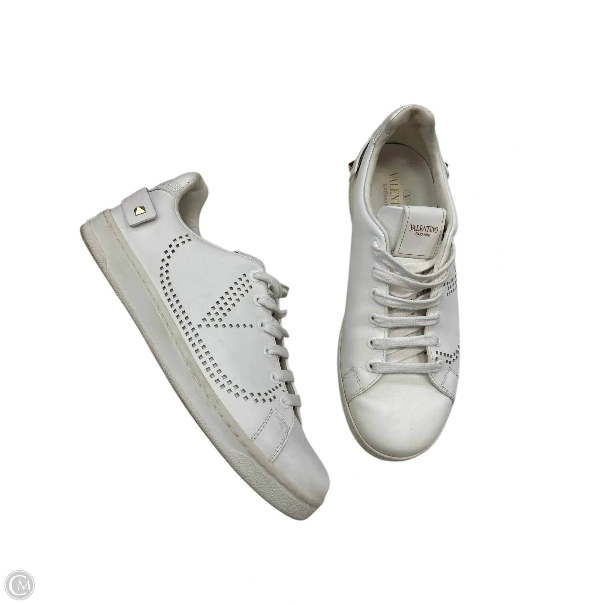 Shoes Luxury Designer By Valentino-garavani In White Rolling Motion Sole Flex grooves