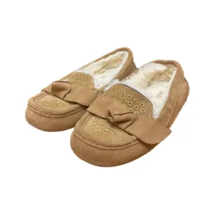 Shoes / Slippers Designer By UGG In Brown, Size: 6 Anti Odor Busy Professionals