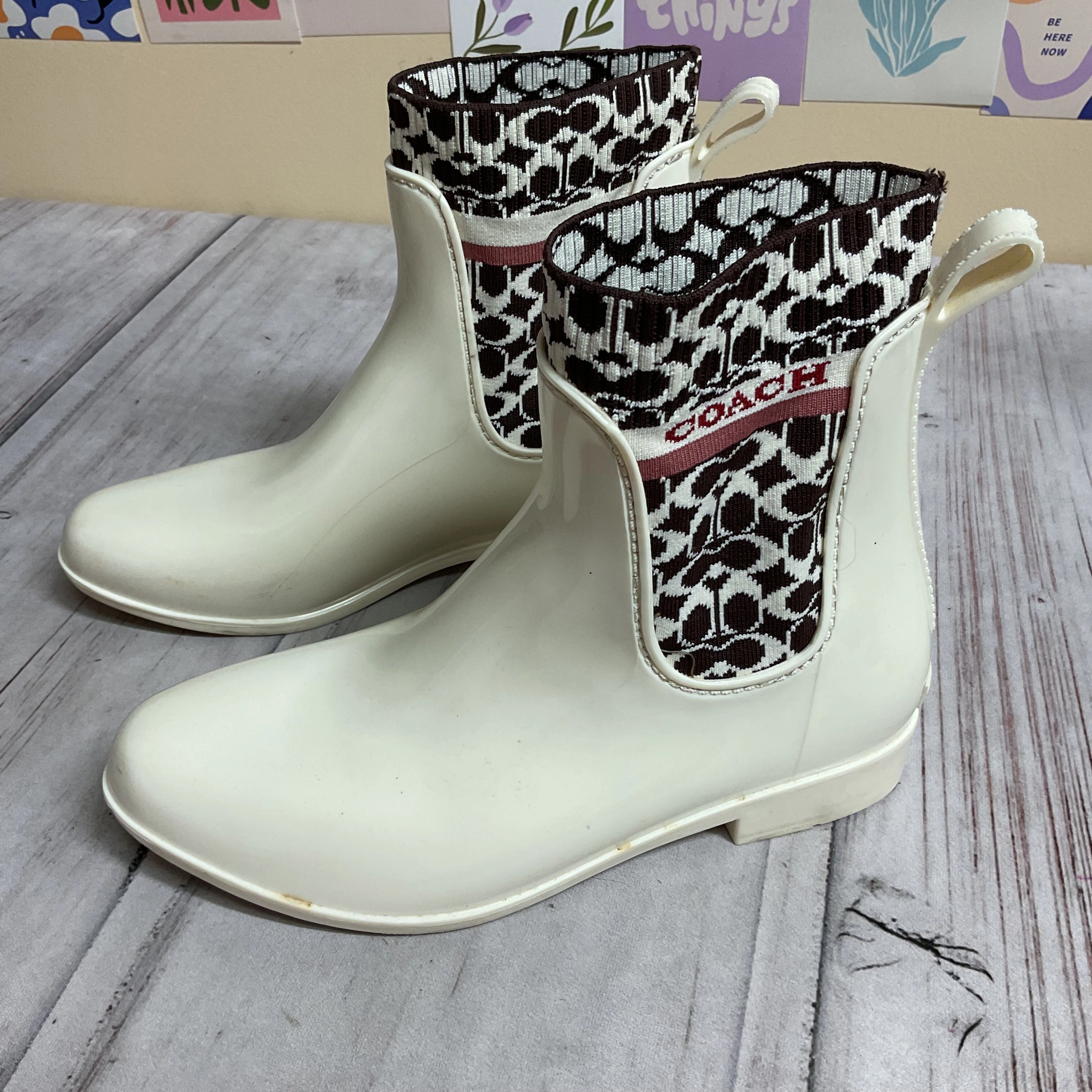 Shoes Designer By Coach In White, Size:9 Durable Build Airport Travel