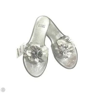 Airflow Ventilation Anti Odor Busy Professionals Sandals Designer By Stuart Weitzman In Silver, Size: 8