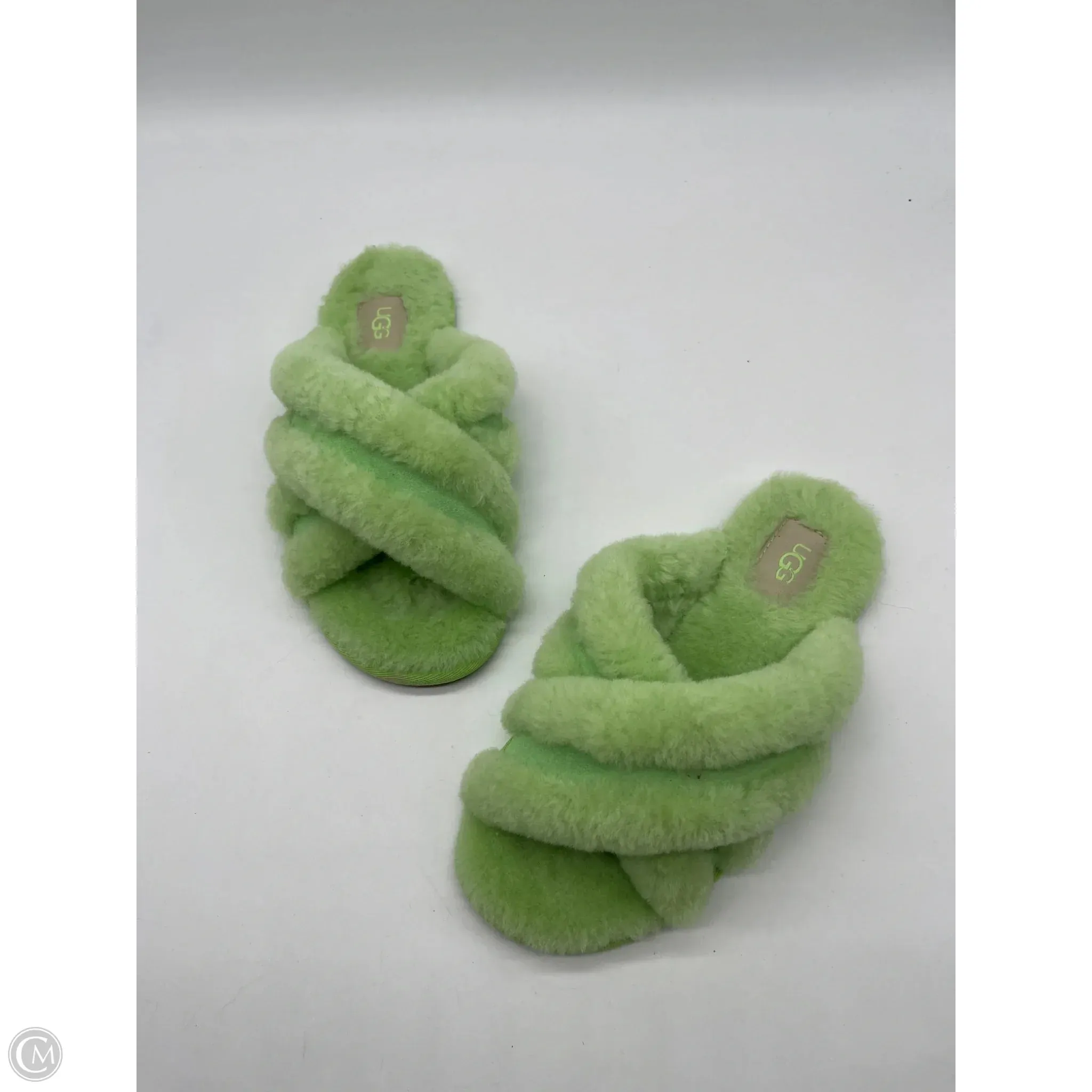 Slippers Designer By Ugg In Green Feather Light City Adventure Seamless Inner Construction