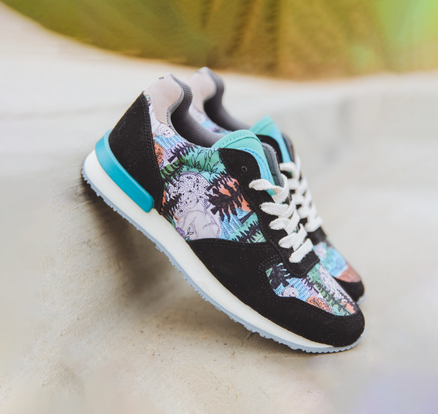 Spirit Bear - Vegan Jogger Arch Stabilizer Feet First