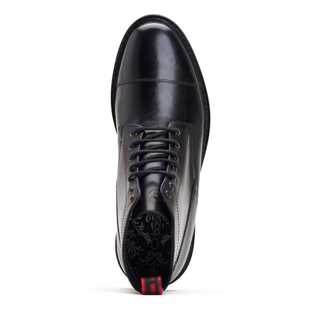 Stake Waxy Toe Cap Boots