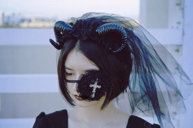 Strange Sugar~Gothic Lolita Lace Cross Eye Mask
