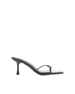 NURI - CHOCOLATE SHINE Walk Tall