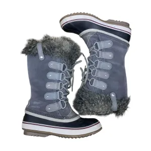 Camera Look Comfort Run Boots Designer By Sorel In Grey, Size: 8