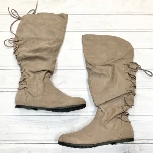 Boots Knee Flats By Cloudwalkers  Size: 8 mom style Zip Closure