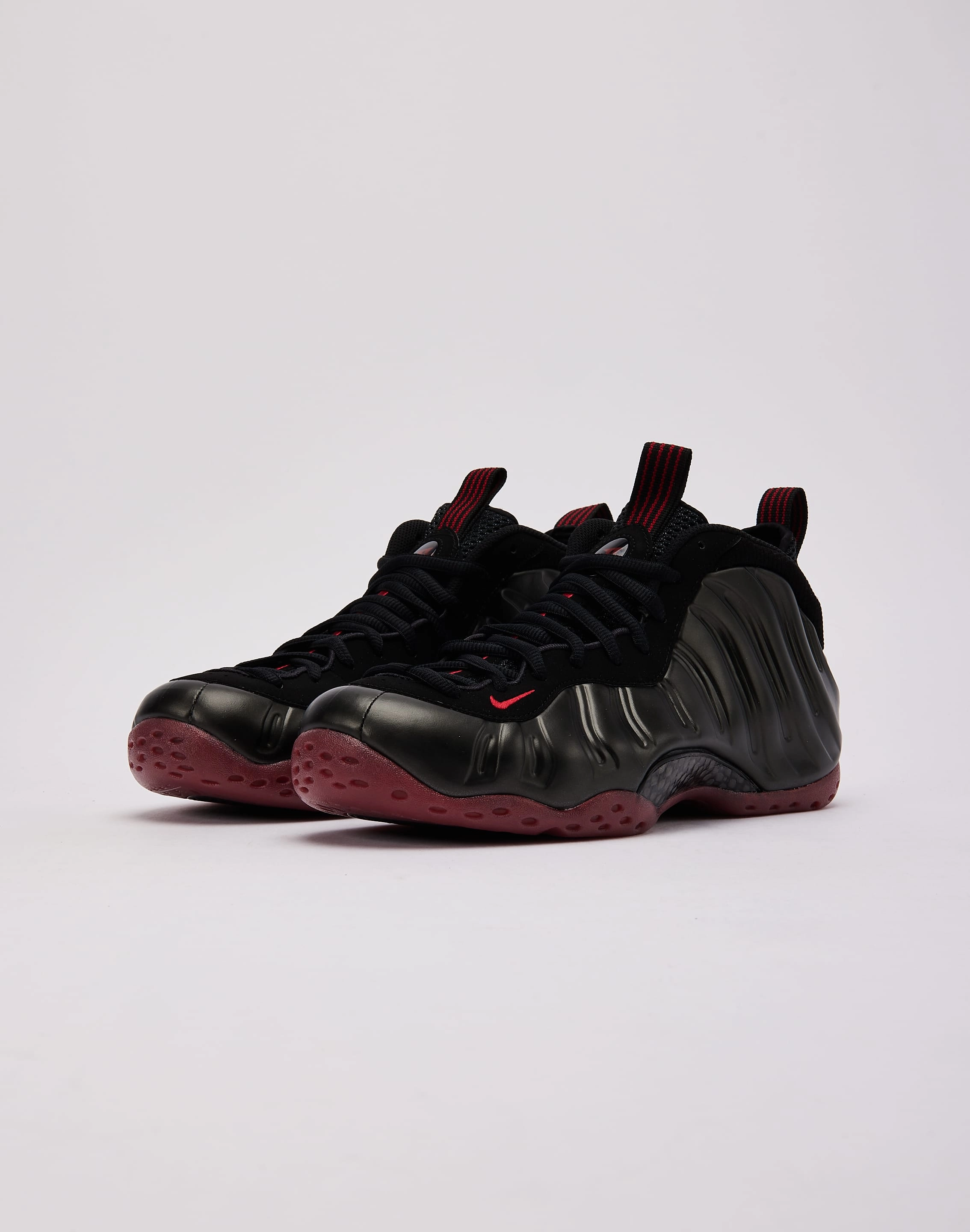 Free Soul Nike Air Foamposite One 'Black and Varsity Red'