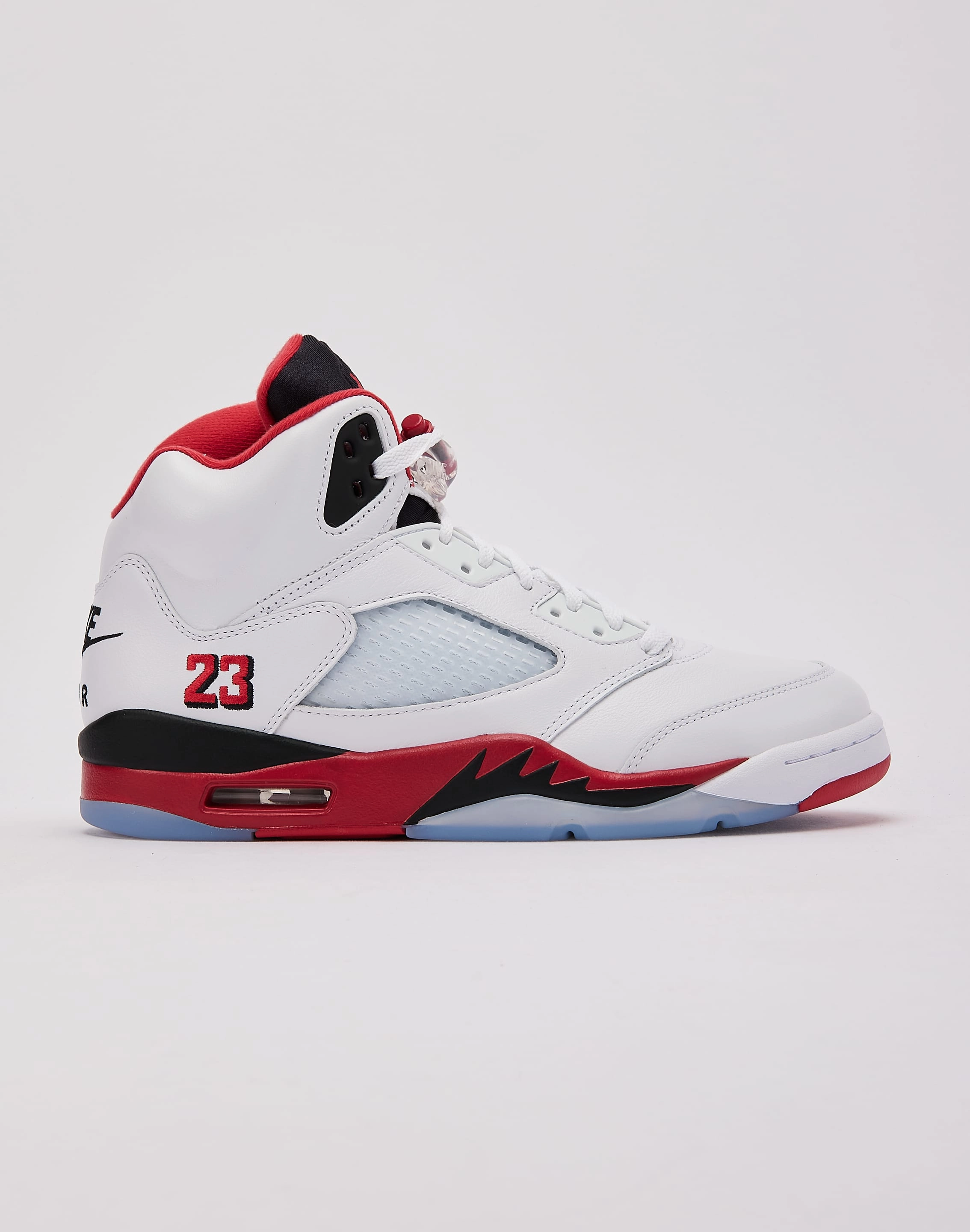 Jordan Air Jordan 5 Retro 'Fire Red Black Tongue' Elegant Mood