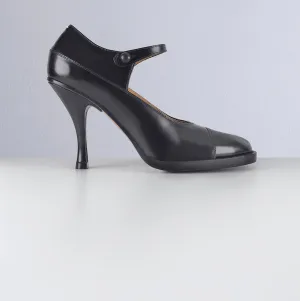 TABI BOURGEOISE PUMP