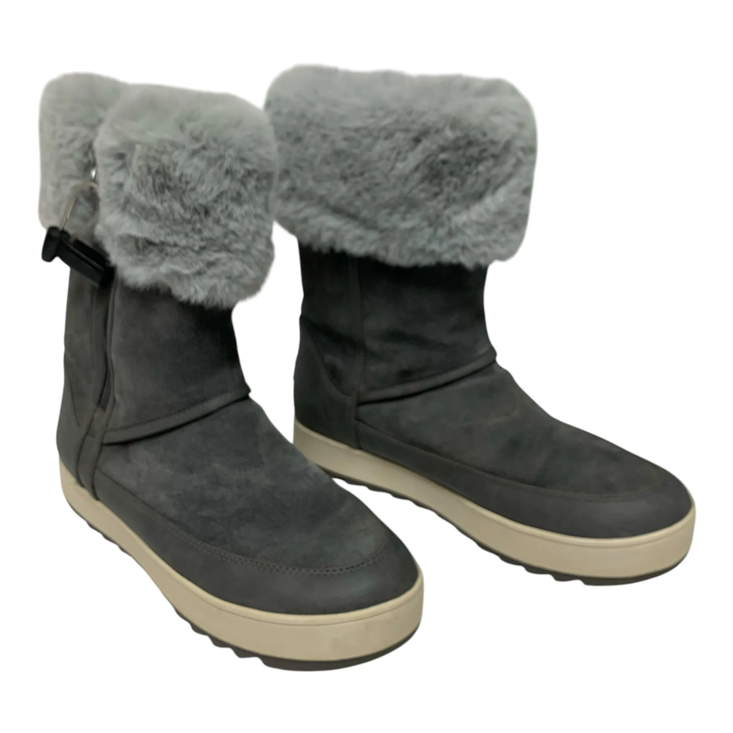 Enhanced grip Boots Designer By Koolaburra By Ugg In Grey, Size: 10