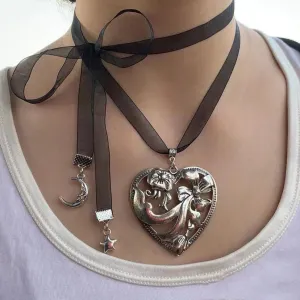 The Garden of Moons and Stars      Goth Choker Dark Academia Kawaii Academia Y2K Cottagecore Coquette Fairycore Dollette Princesscore